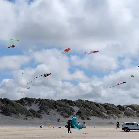 別荘 2 Person In Strand-by Traum バイアス・スタン