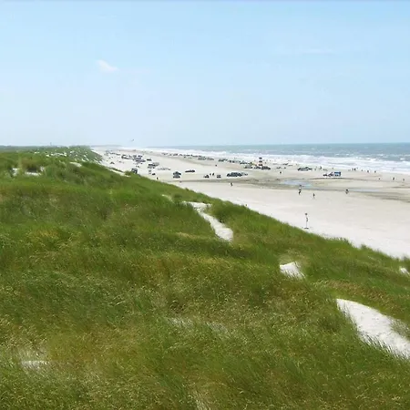 別荘 2 Person In Strand-by Traum *