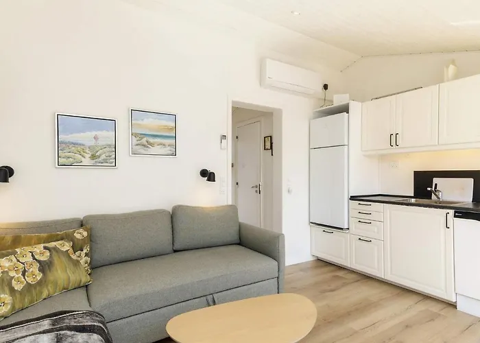 2 Person In Strand-by Traum Vejers Strand