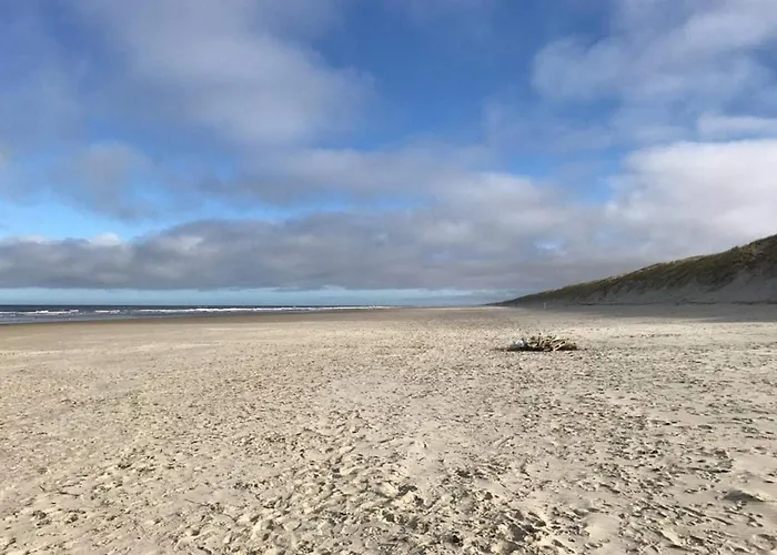 2 Person In Strand-by Traum Vejers Strand